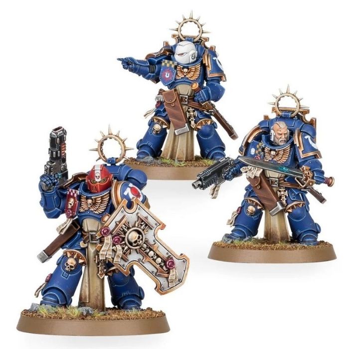 Space Marines - Bladeguard Veterans